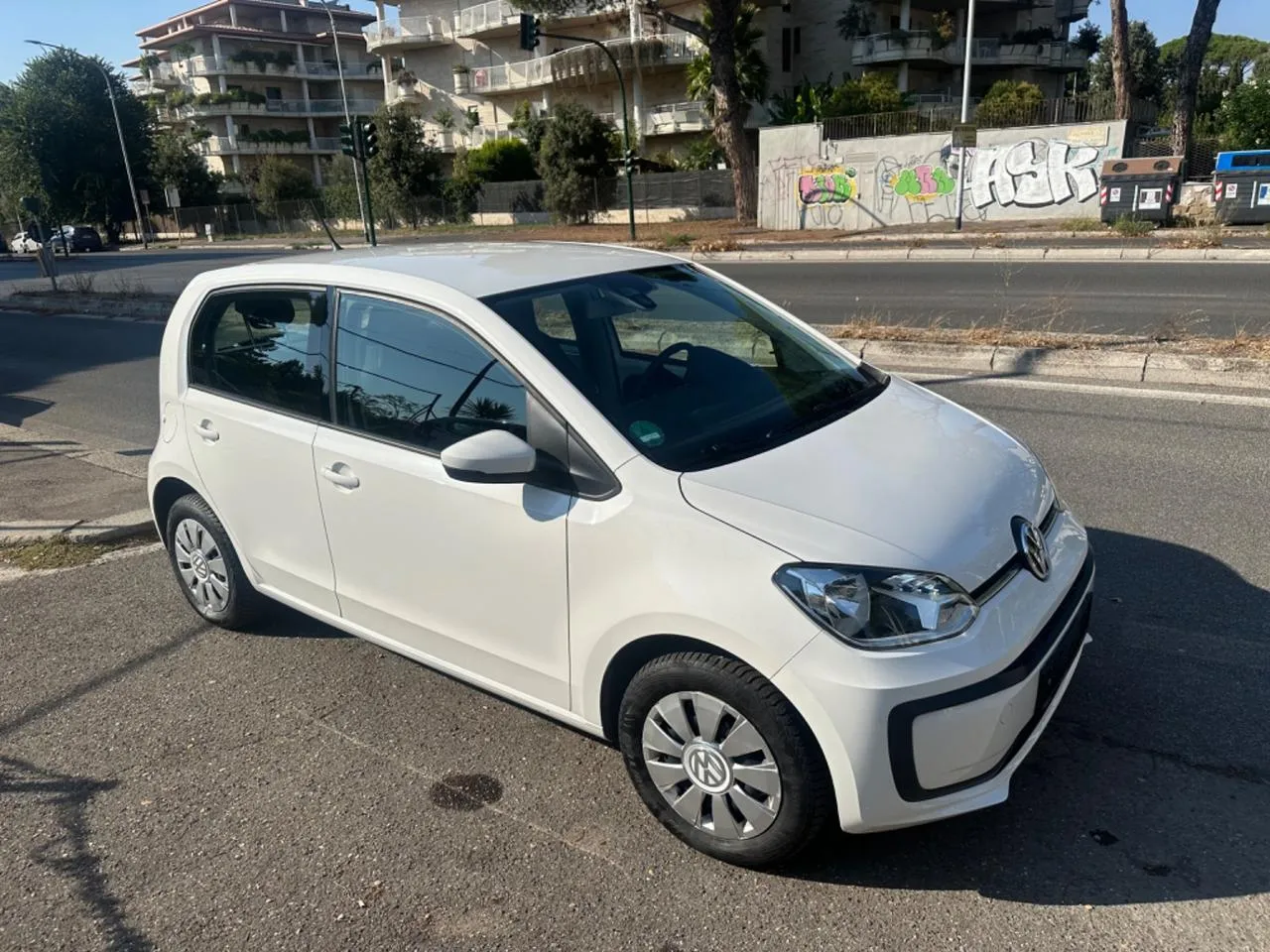 VOLKSWAGEN up! 1.0 75 CV 5p. move up! Image 4