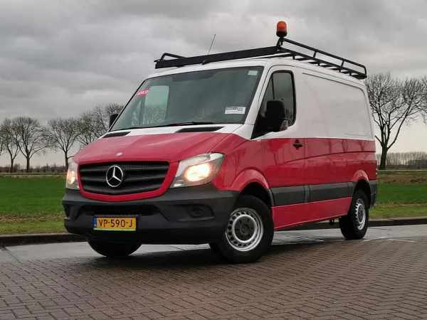 Mercedes-Benz Sprinter 213 CDI L1H1 Image 1