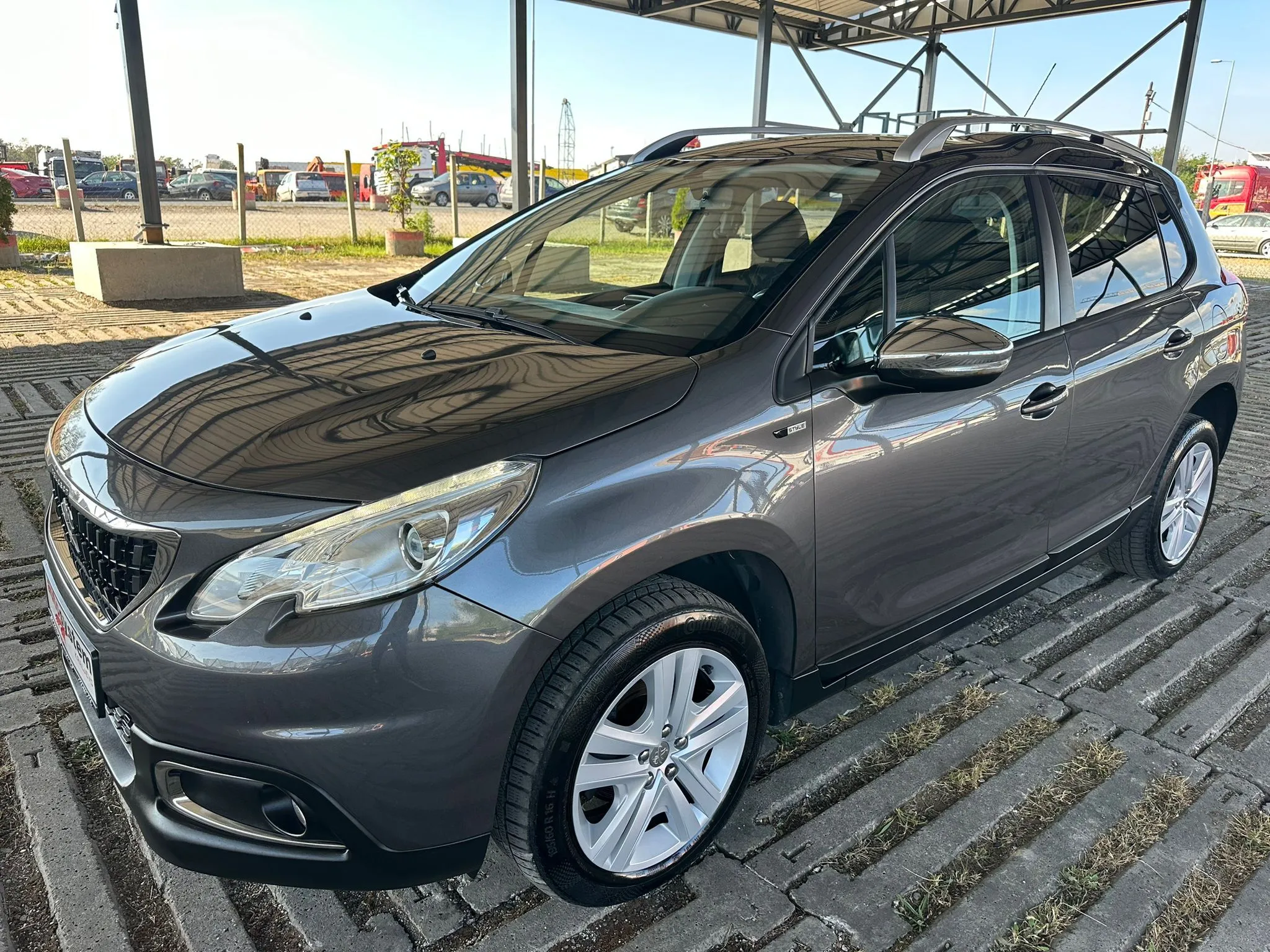 Peugeot 2008 1.6 HDI KREDITI NA LICU MESTA Image 1