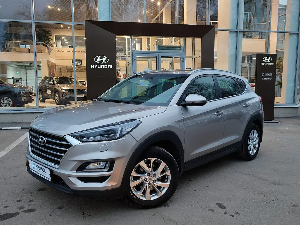 Hyundai Tucson Image 1