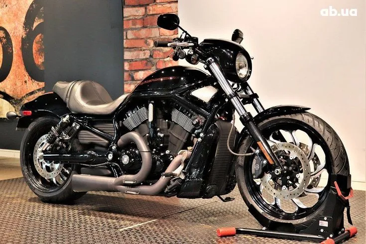 Harley-Davidson VRSCDX Image 4